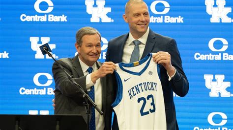 kentucky basketball odds|Kentucky Men's Basketball holds third.